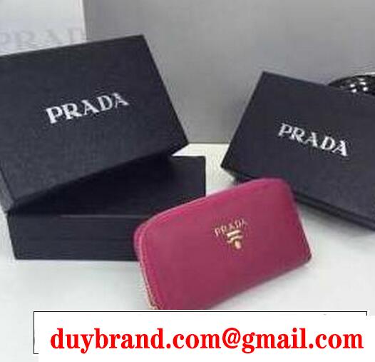 機能性に優れた　秋冬 prada プラダ 上質なchất liệuでキーケース 4色可選 