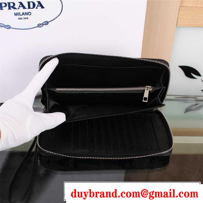 完売品　秋冬 prada プラダ 使いやすさ抜群　ビジネスケース