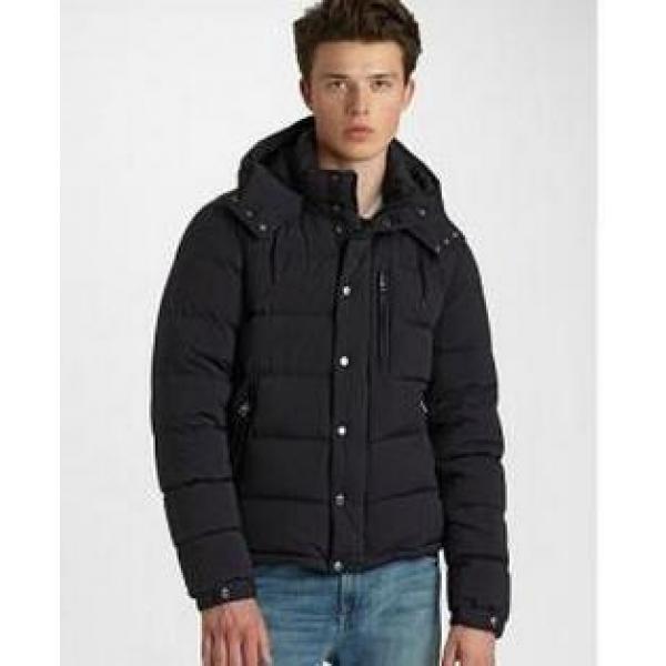 Áo khoác nam Down của Moncler Comfort và thiết kế nổi tiếng _ Áo khoác nam _ Moncler đặc biệt