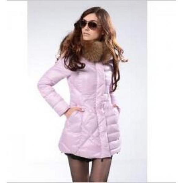 Thiết kế tinh vi của Moncler có giá trị cao