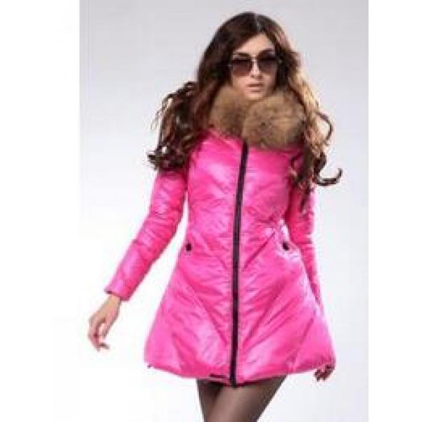 Khó có được chiếc áo khoác hình bóng đẹp Moncler Down _ Áo khoác phụ nữ