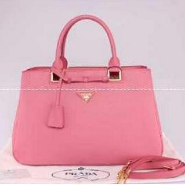 Các chức năng phổ biến của Prada Prada và Handheld & vai của phụ nữ