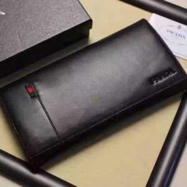 Một người mẫu thanh lịch Prada Prada Calm Wallet_ Prada Men Wallet_ Wallet Men_ Thương hiệu cửa hàng đặt hàng qua thư giá rẻ