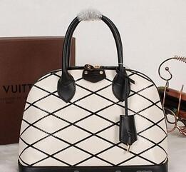 Bình tĩnh -Textured Louis Vuitton Matrasse Túi xách thực tế Bicolor_ Louis Vuitton Louis Vuitton_ Thương hiệu giá rẻ (lớn nhất )