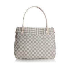 Bargain Louis Vuitton Túi xách...