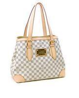 Người đẹp Louis Vuitton Dami E...