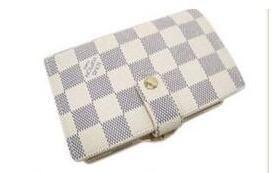 Chức năng Louis Vuitton Damier...