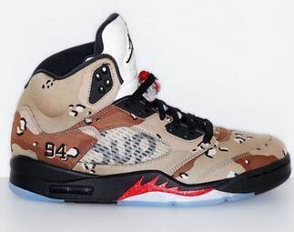 Thiết kế tinh vi Supreme × Air...