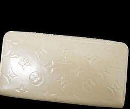 Đã bán hết LOUIS Vuitton Gloss...