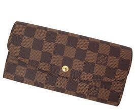 Người đẹp Louis Vuitton Bình t...