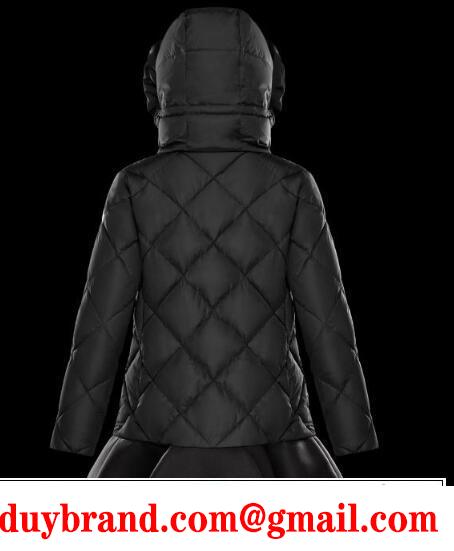 可愛いモンクレールレディースダウンジャケットヴァロゲッテMONCLER VAULOGETTE ダウンアウター裾