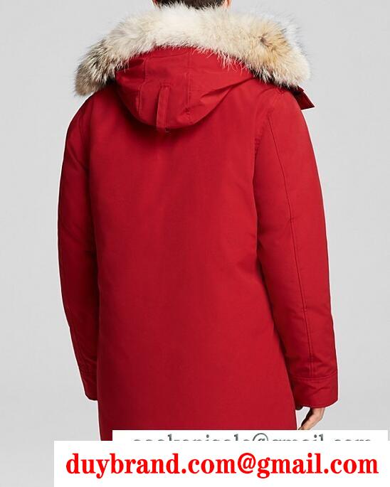 カッコ良く決まる一着 canada goose カナダグース メンズ ダウンジャケット 4色選択可