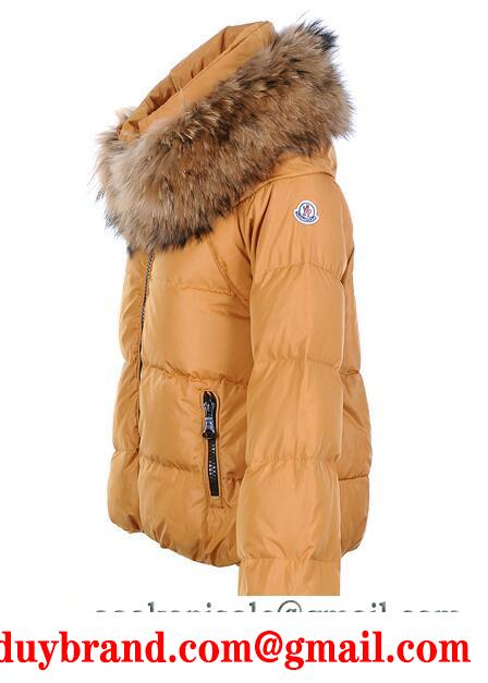 超高品質の軽やかな着心地と高い保温力を持たす モンクレール moncler レデイース ダウンジャケット 女性用 イエロー
