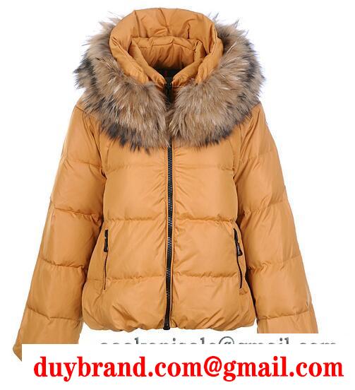 超高品質の軽やかな着心地と高い保温力を持たす モンクレール moncler レデイース ダウンジャケット 女性用 イエロー