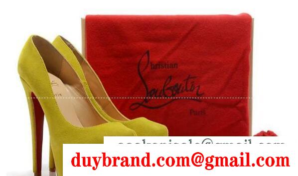 セール秋冬人気品のChristian louboutin、クリスチャンルブタン コピーの一際目を引く美脚効果が抜群なハイヒールパンプス/靴/レデイースシューズ