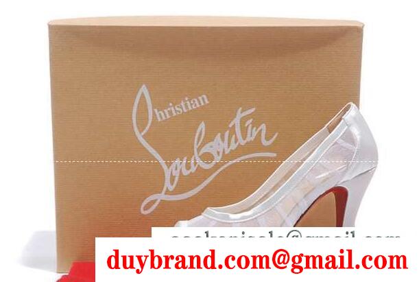 履き心地が良いクリスチャンルブタン、Christian louboutinの網ハイヒールサンダル