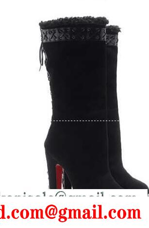 秋冬数量限定品のクリスチャンルブタン、 christian louboutinのレディースハイヒールロングブーツ