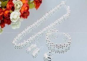 Chiếc vòng cổ thanh lịch của Tiffany, Tiffany & Co, Vòng đeo tay, Bông tai Bông tai 4 -BiSP_ Tiffany & Co_ Thương hiệu giá rẻ 