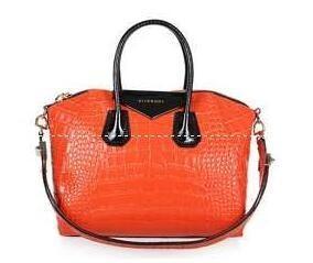 Givenchy với thanh lịch, túi x...