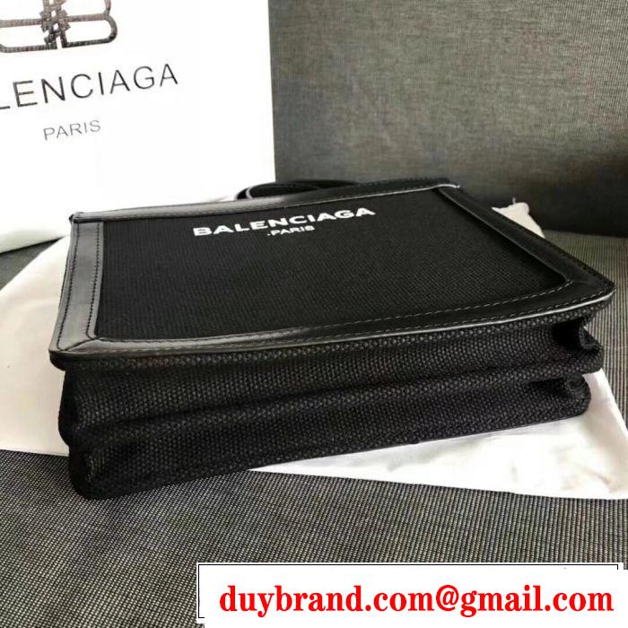 便利な定番アイテムショルダー付きBalenciagaバレンシアガコピーレディースクラッチバッグ