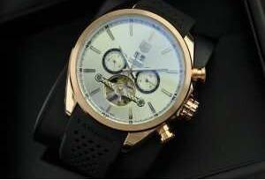 Tag Heuer's Male Watch _ Tag Heuer_ Thương hiệu giá rẻ (lớp lớn nhất của )