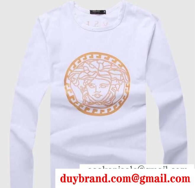 上品な雰囲気が漂うVersace コピー、ヴェルサーチの男性長袖tシャツ