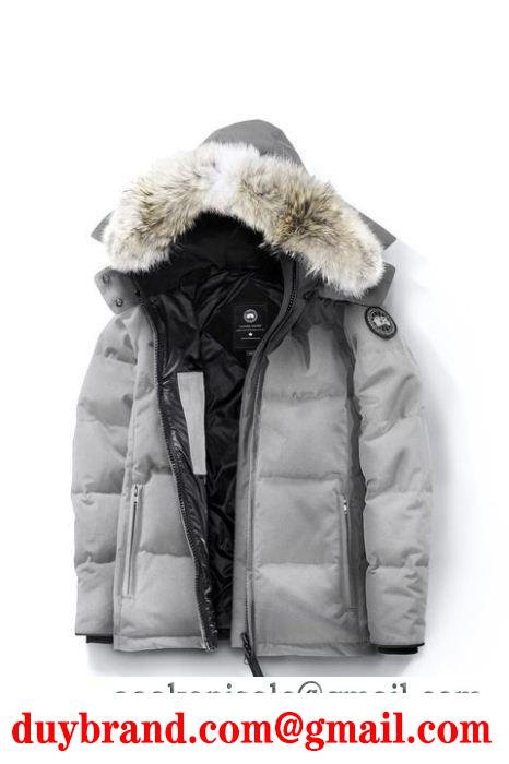 綺麗に決まるフォルム カナダグース canada goose ダウンジャケット 2色可選 防寒具としての機能もバッチリ