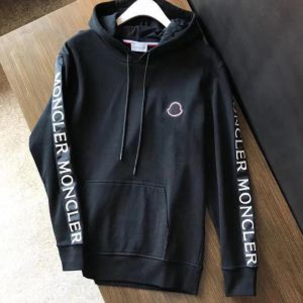 Ấn tượng tinh vi Moncler Moncl...