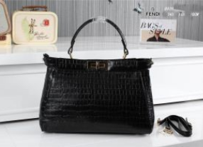 Túi xách nữ tính khiêm tốn của nữ tính với túi 2way Bag 2way