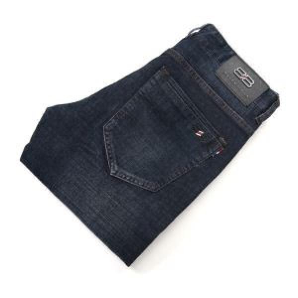 Đảm bảo chất lượng cổ điển Balenciaga Balenciaga nổi bật với thương hiệu quần jean mùa thu / mùa đông siêu phổ biến các tác phẩm mới nhất