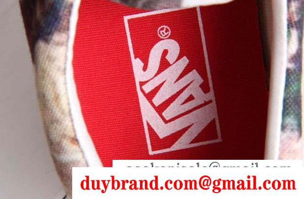 お得限定セールのシュプリーム、Supremeの爆買い定番人気なメンズ花模様スニーカー