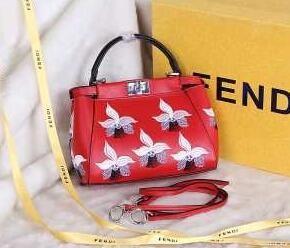 Red Fendi như một cô gái, phí giao hàng chi phí vận chuyển của Fendi Ladies Túi xách_fendi fendi_ Thương hiệu giá rẻ 