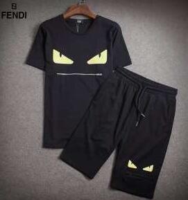 Một loạt các đơn đặt hàng thư Fendi từ Daiiri, Fendi Black, White, Red Men's Short -sleeved T -shirts và Shorts _ Fendi Fendi_ Thương hiệu giá rẻ (lớn nhất )