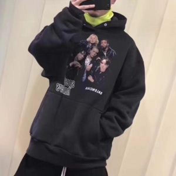 Giới hạn thời gian bán Balenciaga Balenciaga Người nổi tiếng Patriot Half Court Work đã đến!