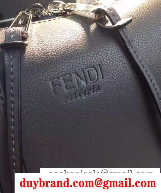 大人可愛いフェンディ バッグ コピー、fendiの大好評の男女兼用鞄