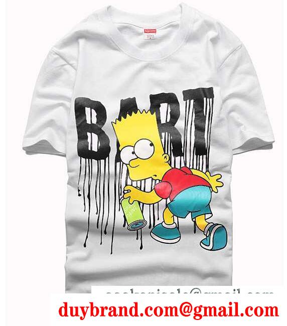 カッコいい男性に着用するシュプリーム、Supremeの低価の黒と白メンズ半袖Tシャツ