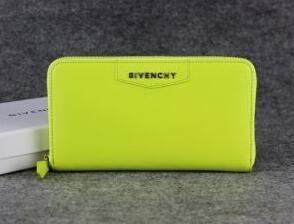 Break Break Givenchy Wallet Gi...