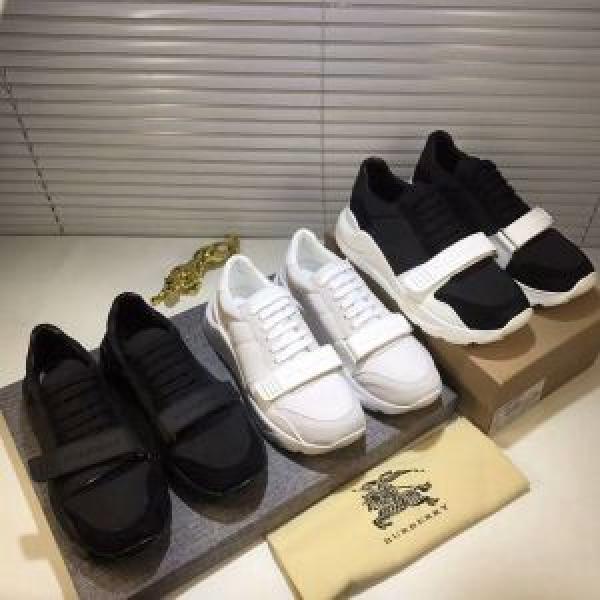 Burberry Burberry High Shock Stock!