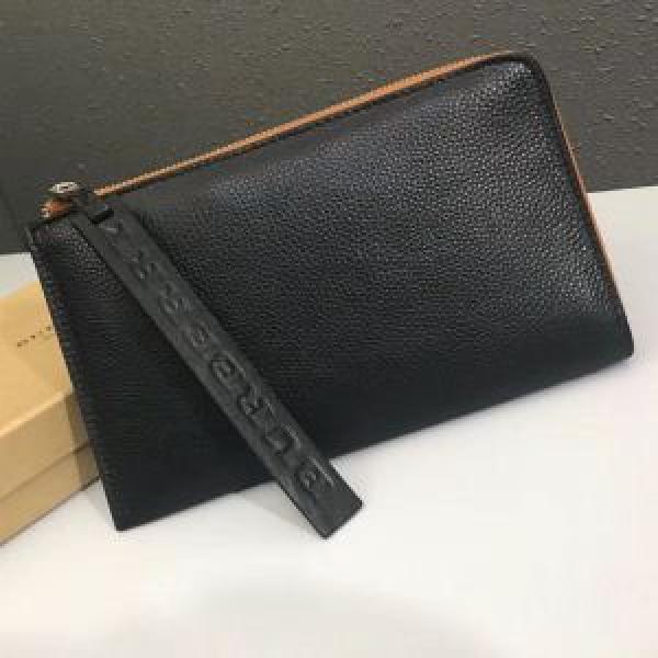 Xuất hiện trong mùa giải mới sử dụng Burberry Long nổi tiếng mới của Burberry!