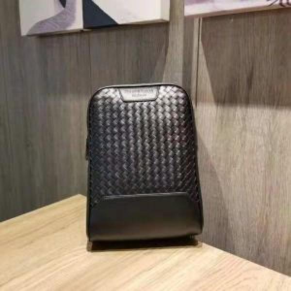 Warm mặc Bottega Veneta Bottega Veneta Pearl Sự hiện diện ở vòng eo Super Gyejong mới _ Bottega Veneta nam Bag_bag nam