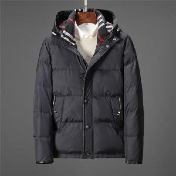Các mặt hàng phổ biến để tìm kiếm từ các mặt hàng mới Burberry Burberry Down Jacket
