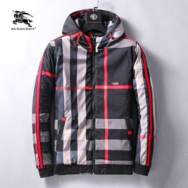 Burberry Burberry Down Áo khoác nam mới đến rất phổ biến mỗi năm!