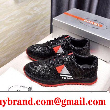 PRADA プラダ カジュアルシューズ 2019SSのトレンド商品 春夏シンプルファッションでOK！夏キレ味をプラス