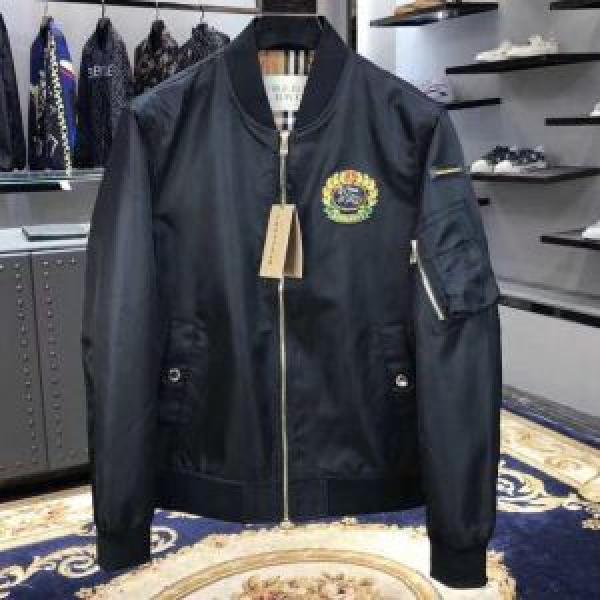Vật phẩm nổi tiếng Burberry Blouson 2019 Xuất hiện mùa xuân / mùa hè mới Burberry Spring / Summer!