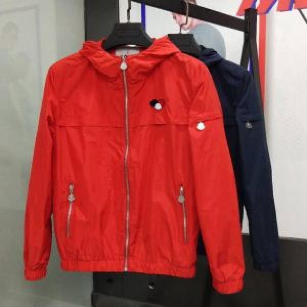 Áo khoác nhẹ Moncler 2019 hấp ...