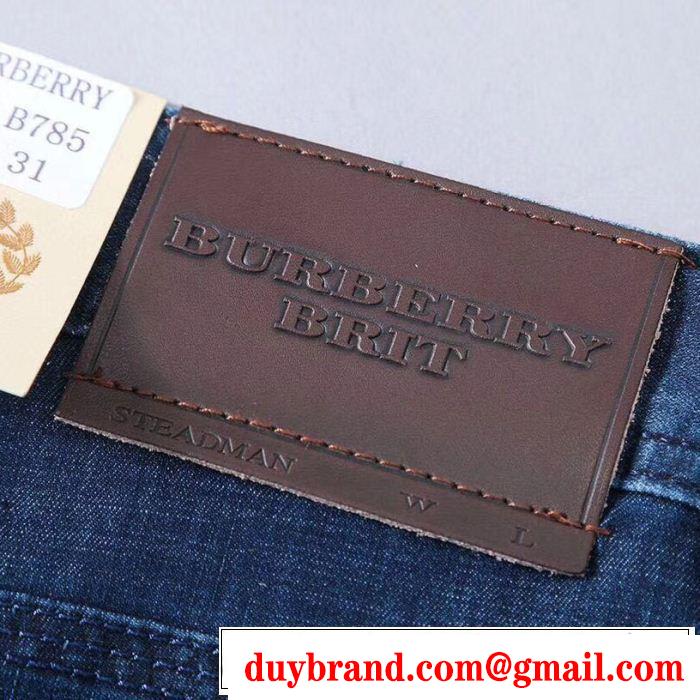 バーバリー BURBERRY ストレートデニムパンツ 2019春夏トレンドアイテム 上品なリラックス感 知的な夏のスタイル