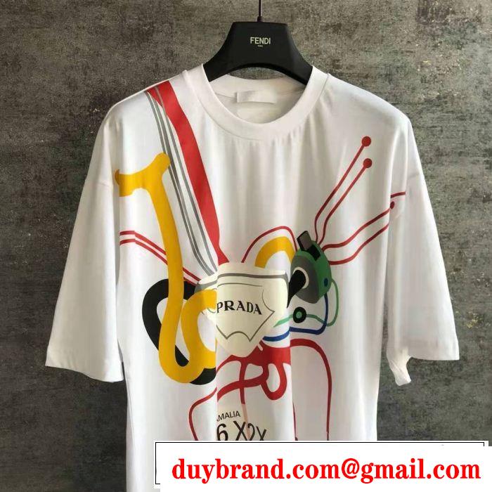 PRADA プラダ 半袖Tシャツ 大人カジュアル夏ファッション2019 夏気分UP最新コレクション