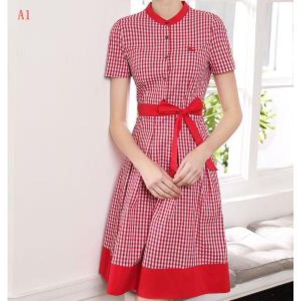 Burberry Burberry One Piece 3 Lựa chọn màu 2019 Trong trang phục ngay lập tức, nó có một cảm giác đẹp mạnh mẽ với cảm giác đẹp về sự đẹp