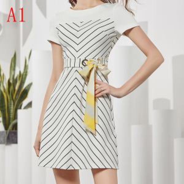 Burberry One Piece 3 Lựa chọn màu 2019 Xu hướng mùa xuân / hè Xu hướng sản phẩm mới Trend Burberry _ One Piece _ Ladies Fashion_ Thương hiệu cửa hàng đặt hàng qua thư giá rẻ