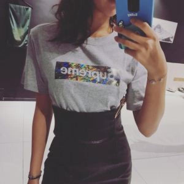 2019 Mùa xuân / Mùa hè Thời trang Thời trang Thời trang tối cao Tối cao Tối cao Tay áo ngắn T -Shirt 3 -Molored Lựa chọn _ Tay áo ngắn T -Shirt _ Thời trang nam